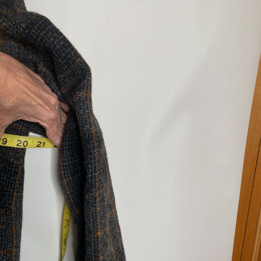 VTG Urban Suburban by Moordale Tweed Coat Gold Satin Lined High Split Side Large - Picture 13 of 14